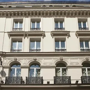 Nell 4*, Paris Frankreich