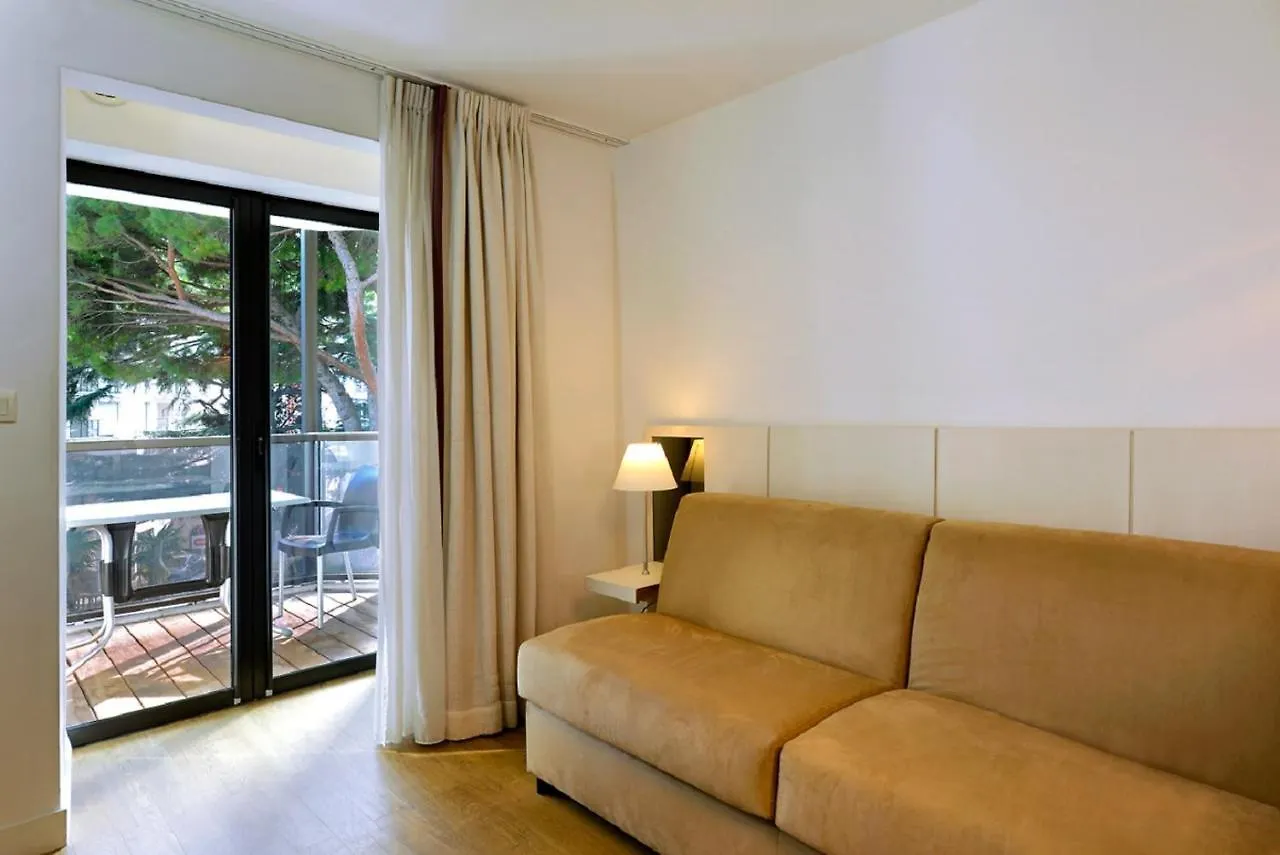 **** Apart Otel Residence Resideal Premium Cannes Fransa