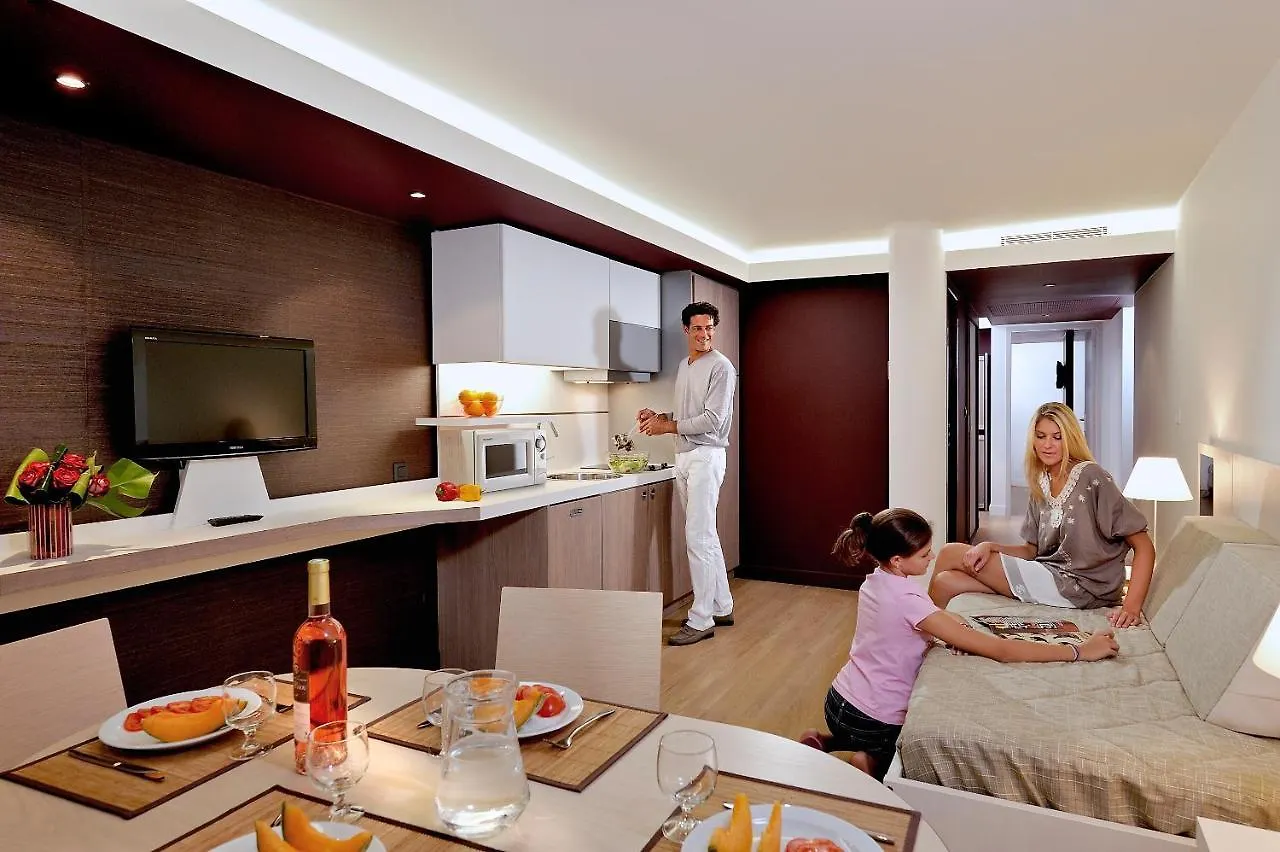 Residence Resideal Premium Cannes Apart Otel
