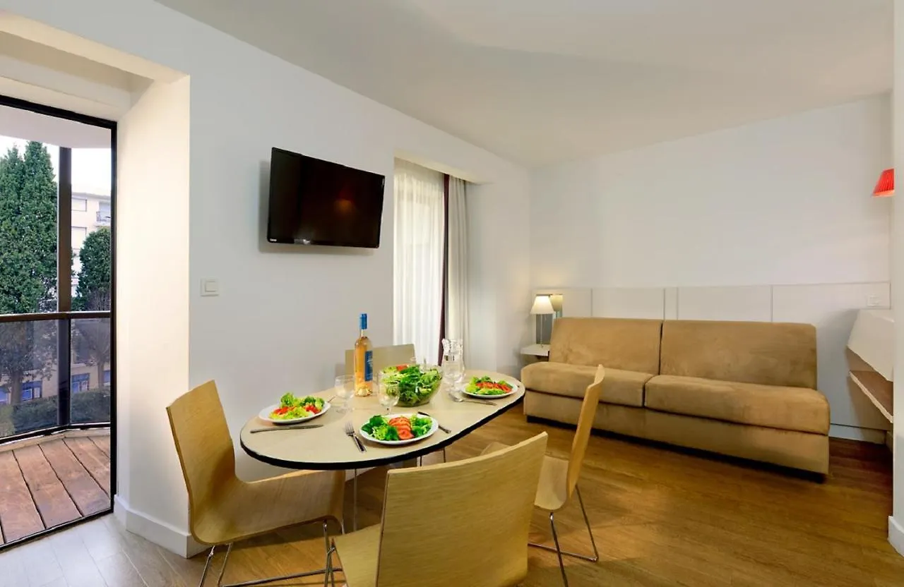 Residence Resideal Premium Cannes France