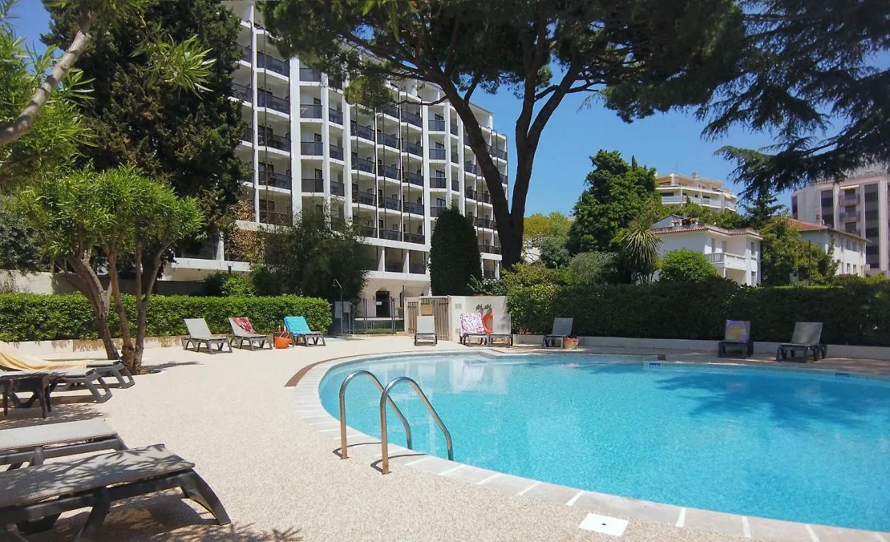 Residence Resideal Premium Cannes contacts
